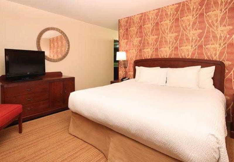 Courtyard By Marriott Salinas Monterey Hotel Ngoại thất bức ảnh